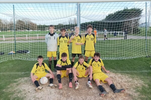 1000044358 1000044358